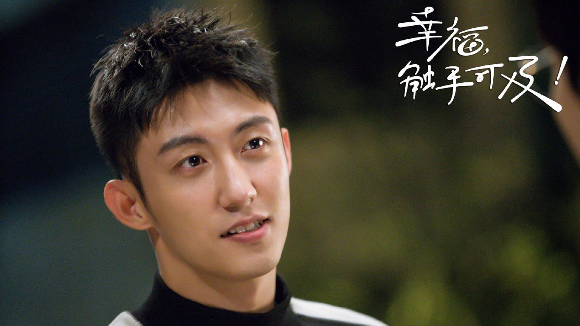 开云·Kaiyun网页版-_沙滩极限滑板：海浪与速度的碰撞_，海边滑板冲浪