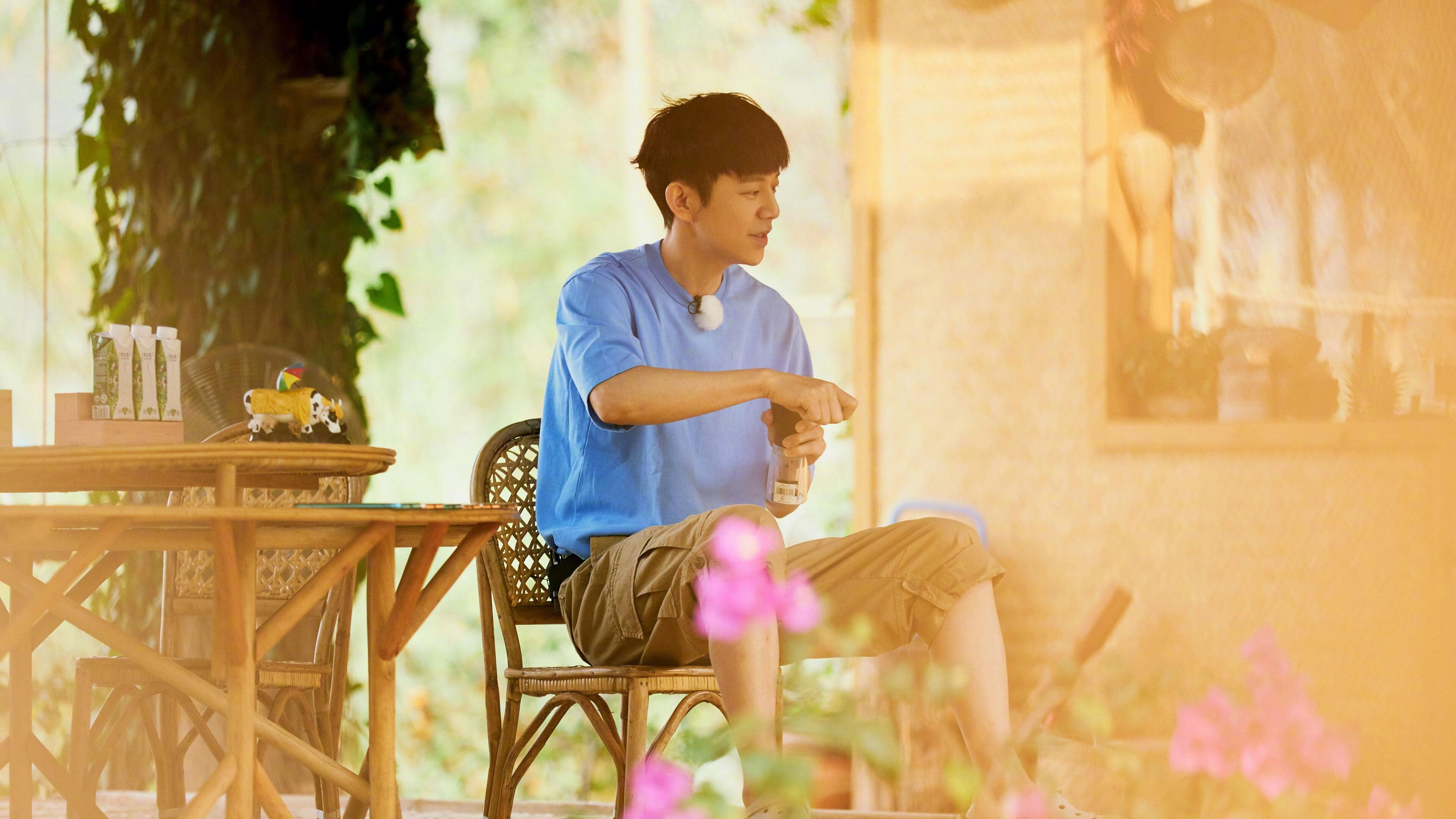 开云平台-_爵士音律和谐，主场高奏凯歌_，爵士乐即兴演唱